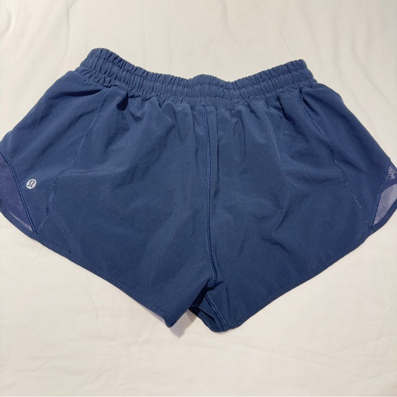 Lululemon Hotty Hot II Low-Rise Lined Short 2.5” Size 8 Reg True Navy Blue NWOT - Picture 9 of 14